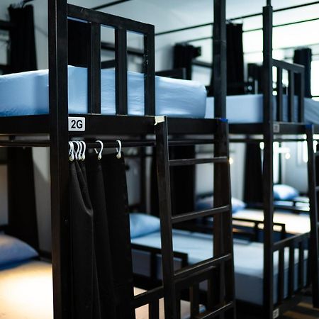 Bad Monkey Samui Hostel หาดเฉวง ภายนอก รูปภาพ