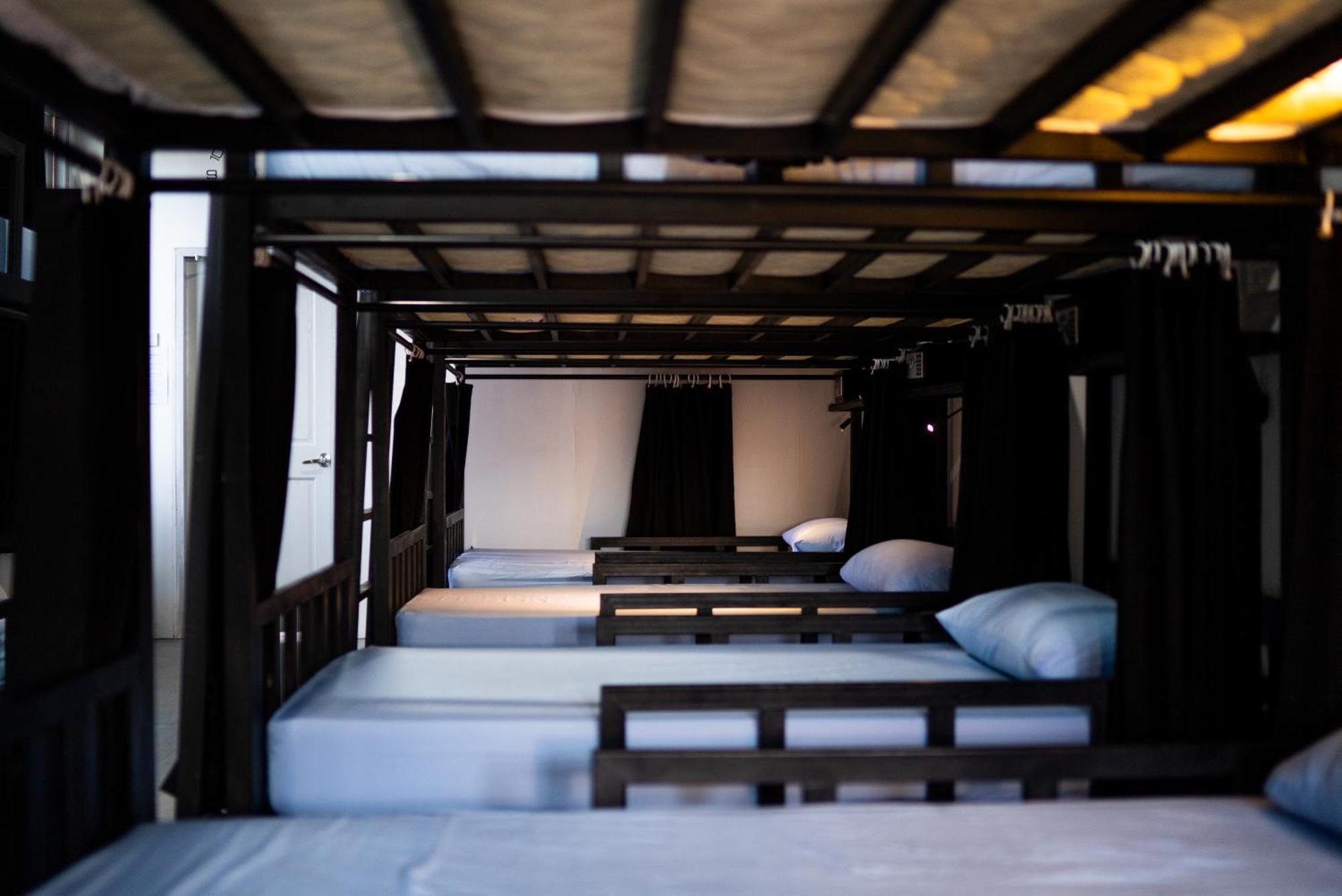 Bad Monkey Samui Hostel หาดเฉวง ภายนอก รูปภาพ