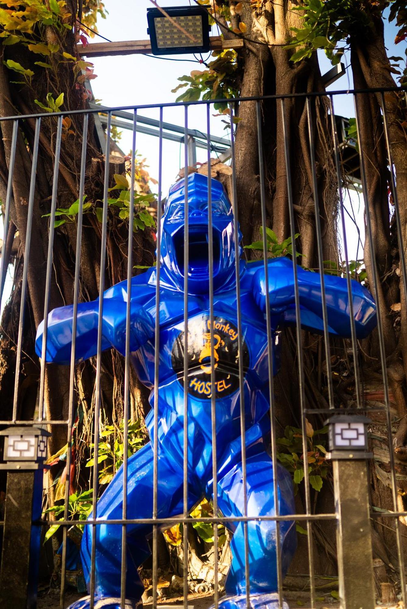 Bad Monkey Samui Hostel หาดเฉวง ภายนอก รูปภาพ